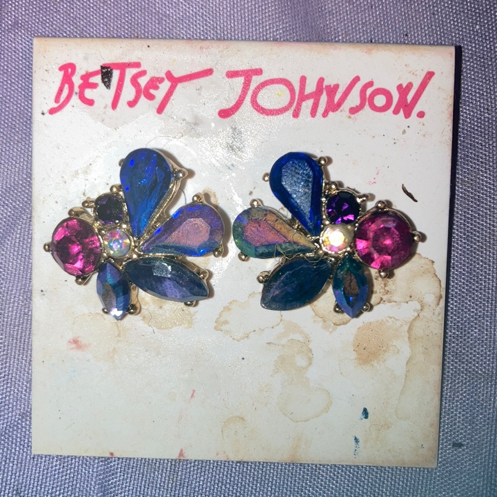 Gorgeous Betsey Johnson Rhinestone Earrings!